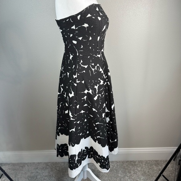 White House‎ Black Market Strapless Floral Print Dress Women's Size 2 - Picture 2 of 10
